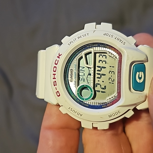 Casio G-Shock - Picture 9 of 9